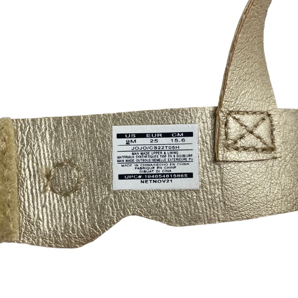 NWT Carter's Gold Flower Sandals - Size 9 - Picture 7 of 8